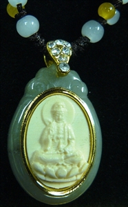 Picture of IVORY & JADE KWANYIN NECKLACE (I05)