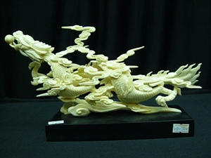 Picture of BONE FLYING DRAGON (0403A4)